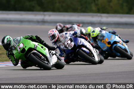 De Puniet, Edwards, Vermeulen, Elias et Checa - Grand Prix MotoGP de République Tchèque 2007 : le tour par tour sur Moto-Net.Com