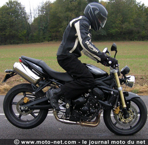 Essai Triumph Street Triple : Joue-la comme Wilkinson !