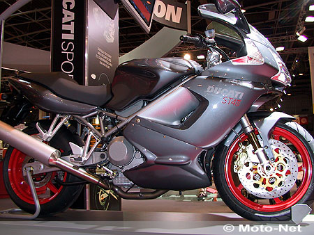 Ducati ST4
