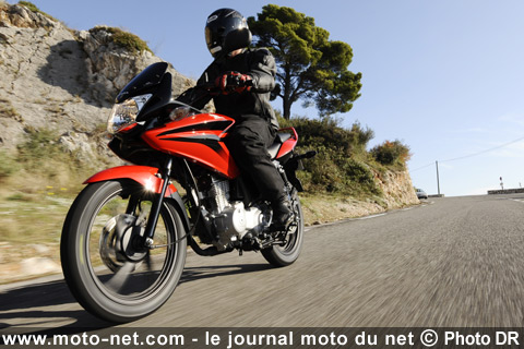 Moto ou scooter 125 : guide pratique pour bien choisir sa 125