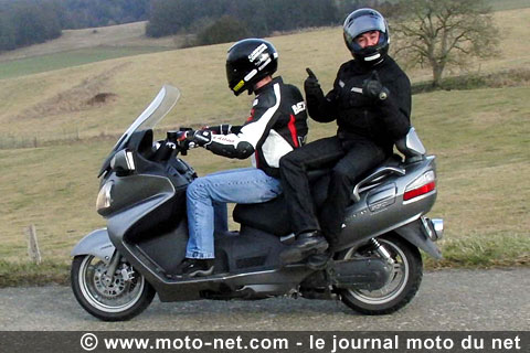 Essai comparatif maxiscooters Honda Silverwing 600 et Suzuki Burgman 650