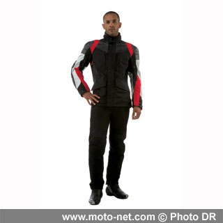 Dainese dévoile un ensemble Gore-Tex haut de gamme