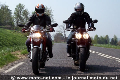 Face à face à l'européenne : le nouveau Ducati Monster défie la Triumph Speed Triple !