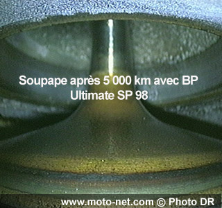 Soupape de la BMW R1200 GS après 5000 km avec le BP Ultimate SP 98
