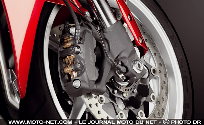 Nouvelles Honda VFR 1200 : les premières photos