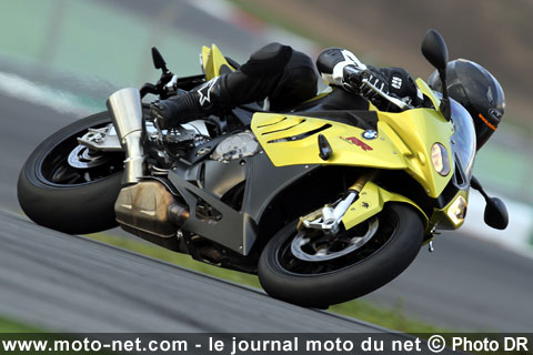 La BMW S 1000 RR en action sur le tracé de Portimao