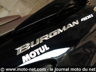 Duel Suzuki Burgman 400 Z / Yamaha Majesty 400 : du rififi chez les commuters !