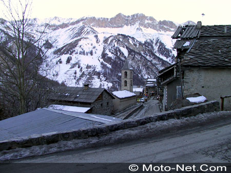 Essai Moto-Net MZ 125 RT : une 125 à la neige