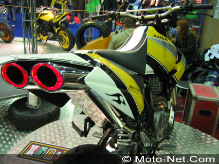 Paris Tuning Show 2005 : Honda VTR 1000 préparé par Lazareth