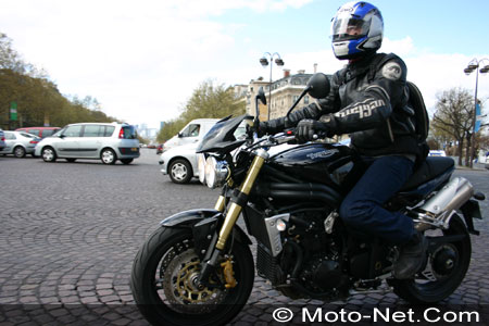 Essai Moto Net nouvelle Triumph Speed Triple 1050 : une main de fer dans un gant de velours