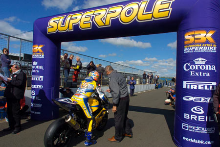 Les manches Superbike et Supersport de Silverstone 2005 sur Moto-Net