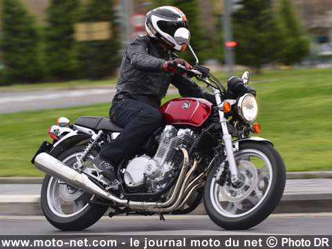  Test Honda CB1100 : la CB toujours plus Four