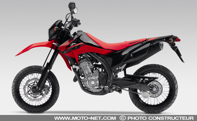 CRF250M : un petit supermotard Honda pour cet été