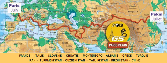 25 motards européens au départ du GS Paris Pékin 2013