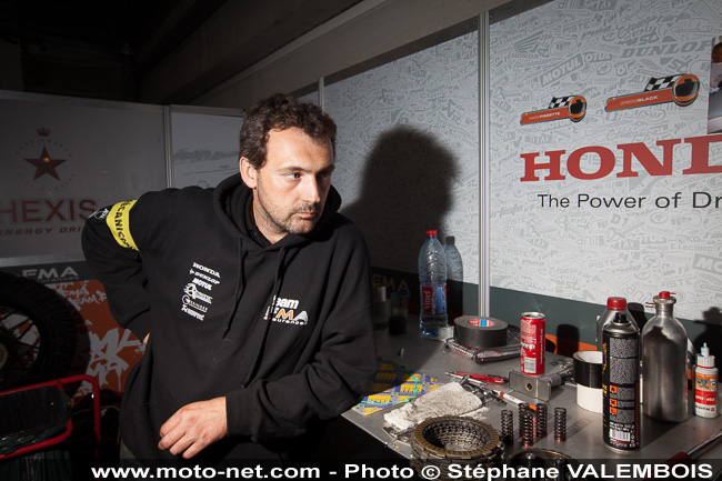 Galerie photo des 24H Moto 2013 (5/6) : les ravitaillements