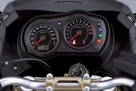 Kawasaki dévoile ses nouvelles ER-6f et ZX-10R
