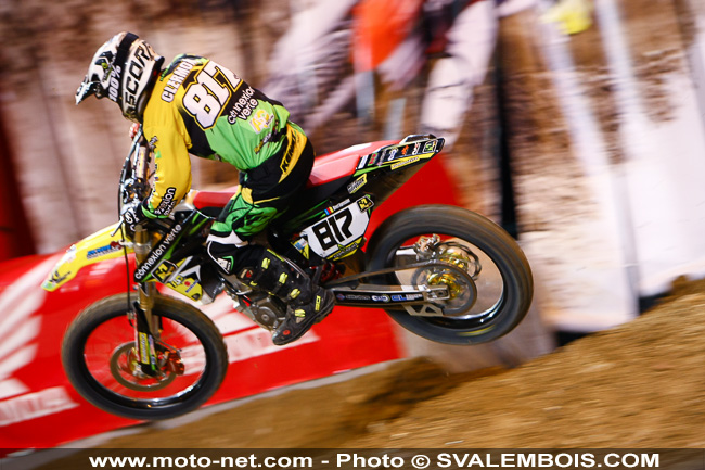 Galerie : les plus belles photos du Supercross de Bercy 2013