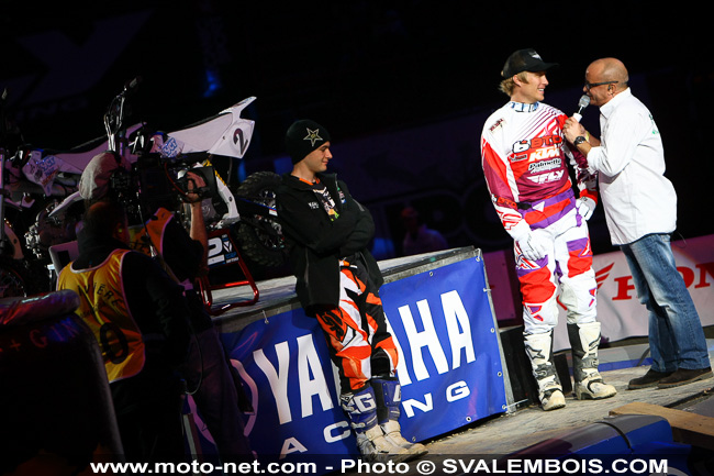 Galerie : les plus belles photos du Supercross de Bercy 2013