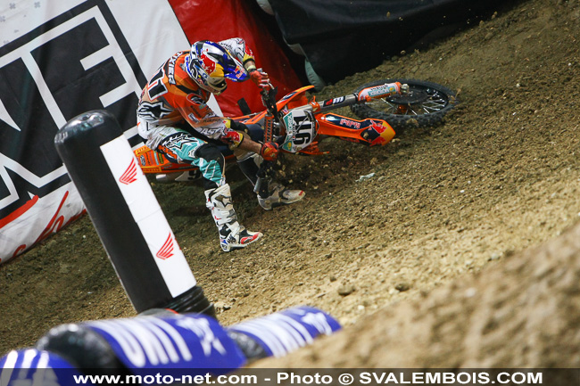 Galerie : les plus belles photos du Supercross de Bercy 2013