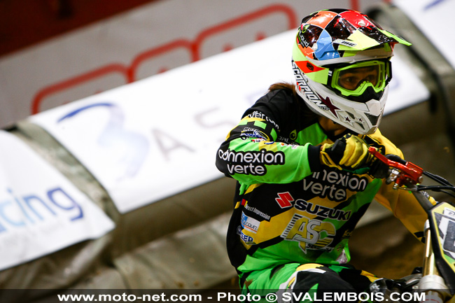 Galerie : les plus belles photos du Supercross de Bercy 2013