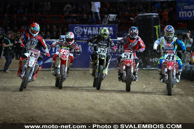 Galerie : les plus belles photos du Supercross de Bercy 2013