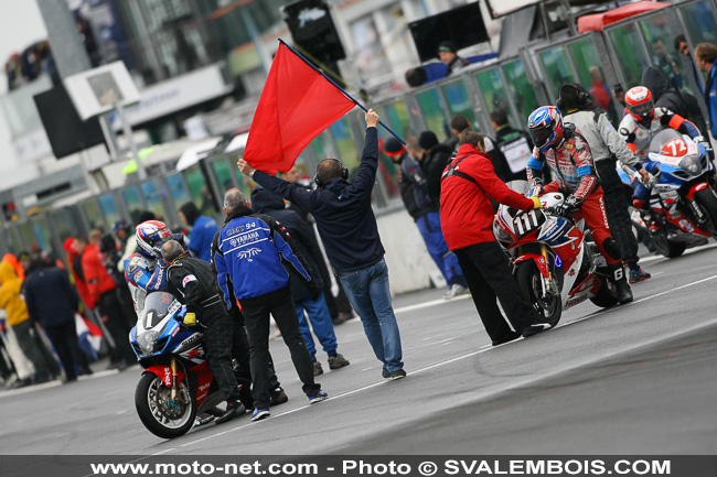 Galerie photo Bol d'Or 2014 (02) : départ et premières heures de course