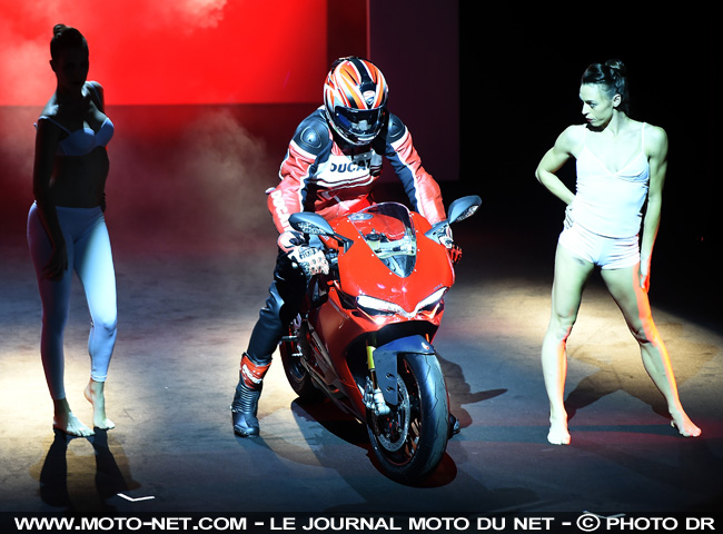 Nouveautés 2015 EICMA : 3 versions pour la 1299 Panigale