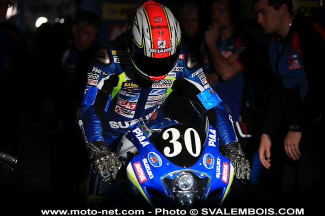 24 Heures Motos 2015 - Galerie photo 02 : départ et premières heures de course