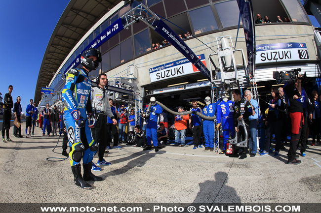 24 Heures Motos 2015 - Galerie photo 02 : départ et premières heures de course