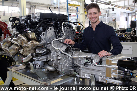 Casey Stoner visite l'usine Lamborghini... et repart avec une Huracán LP 610-4