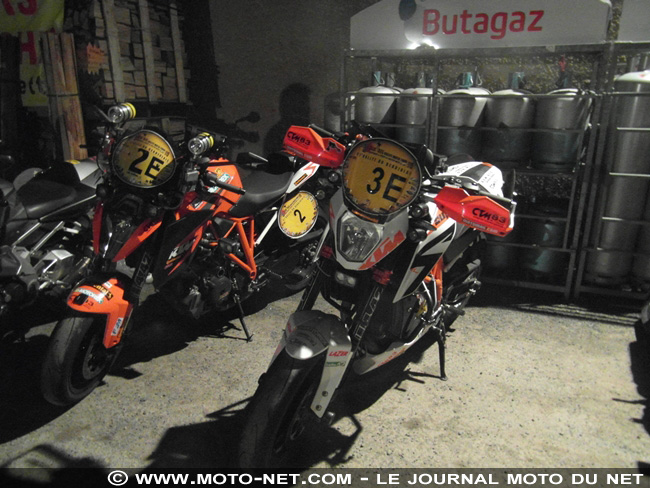 Dark Dog Rallye Moto Tour : Filleton fait la razzia au Beaujolais !