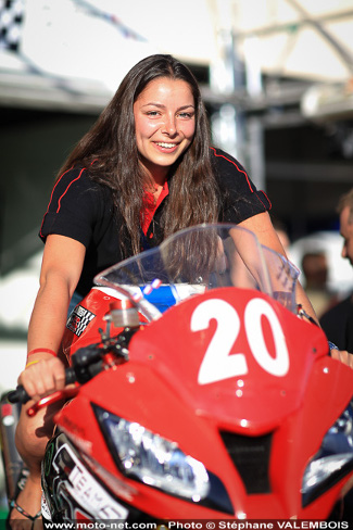 Bol d'Or 2015 - Galerie photo 07 : les filles les plus sexy du Castellet