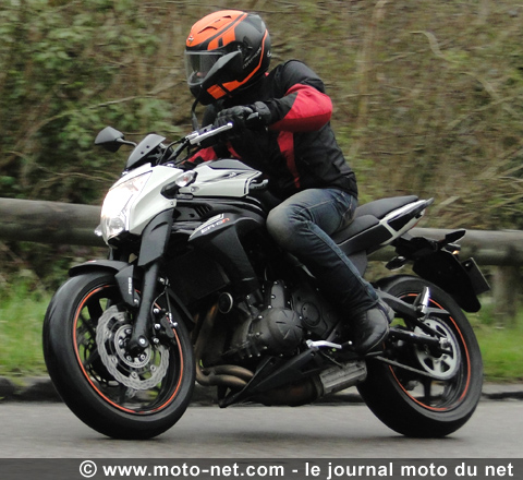  Duel ER-6n Vs SV650 2016 : comme on se retrouve !