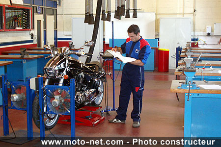 Xavier Boutiton, meilleur technicien Suzuki 2006