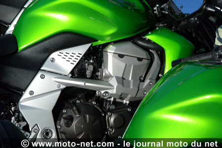 Test nouvelle Kawasaki Z750 2007 : chronique d'un succès annoncé