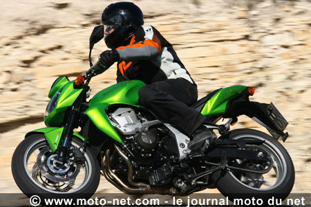 Test nouvelle Kawasaki Z750 2007 : chronique d'un succès annoncé