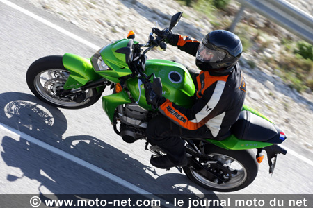 Test nouvelle Kawasaki Z750 2007 : chronique d'un succès annoncé