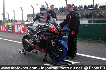 Première épreuve du Championnat de France Superbike au Mans