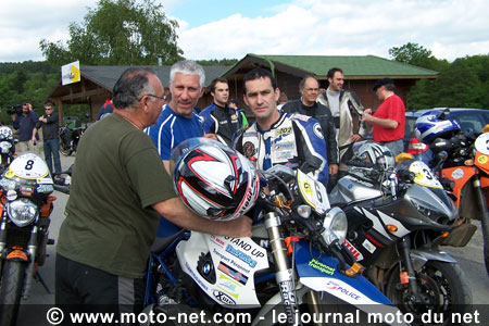 Championnat du monde des rallyes 2007, Belgian Moto Tour : deuxième étape, Du riffifi sous le soleil !
