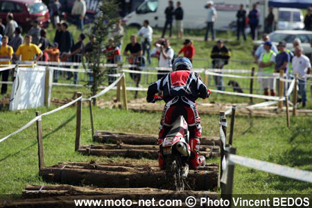Championnat de France d'enduro - Nuit-Saint-Georges (Côte d'Or) : Marc Germain, Mickaël Pichon et Fabien Planet s'installent aux commandes du Championnat de France