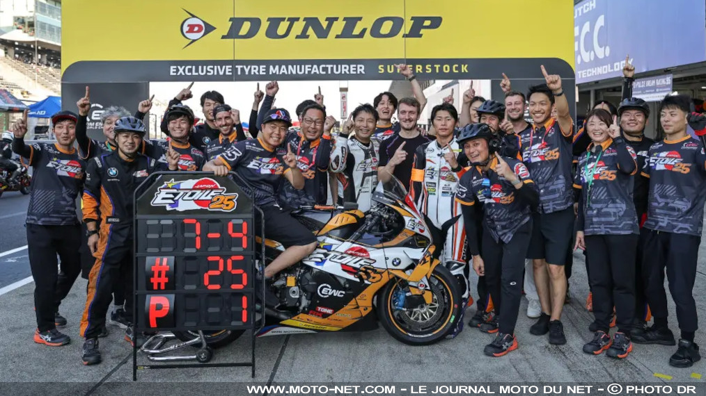 Pole STK de la BMW n°25 à Suzuka, chrono canon pour Zarco 

Les pilotes des 8H de Suzuka viennent de conclure leurs qualifications. Si la pole en Superstock (STK) est attribuée à la BMW du team japonais - et permanent - Etoile n°25, les dix premières équipes (EWC) devront encore se départager demain. Johann Zarco sur la Honda n°30 s'illustre avec un chrono canon, Naomichi Uramoto sur la BMW n°76 aussi avec le record !
