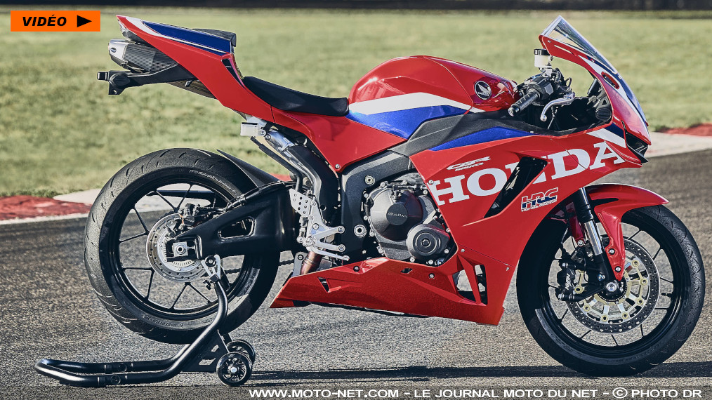Freins de Fireblade, lifting et nouvel écran pour la Honda CBR600RR 2027

Revenue au catalogue de Honda France en 2024, la CBR600RR passe au millésime 2027 en s'offrant les étriers radiaux de la CBR1000RR-R Fireblade, un spoiler avant intégré et un écran TFT de 5 pouces. Son 4-cylindres de 121 ch ne change pas, mais trois kits HRC Race complètent l’offre de la Supersport de Tokyo.
