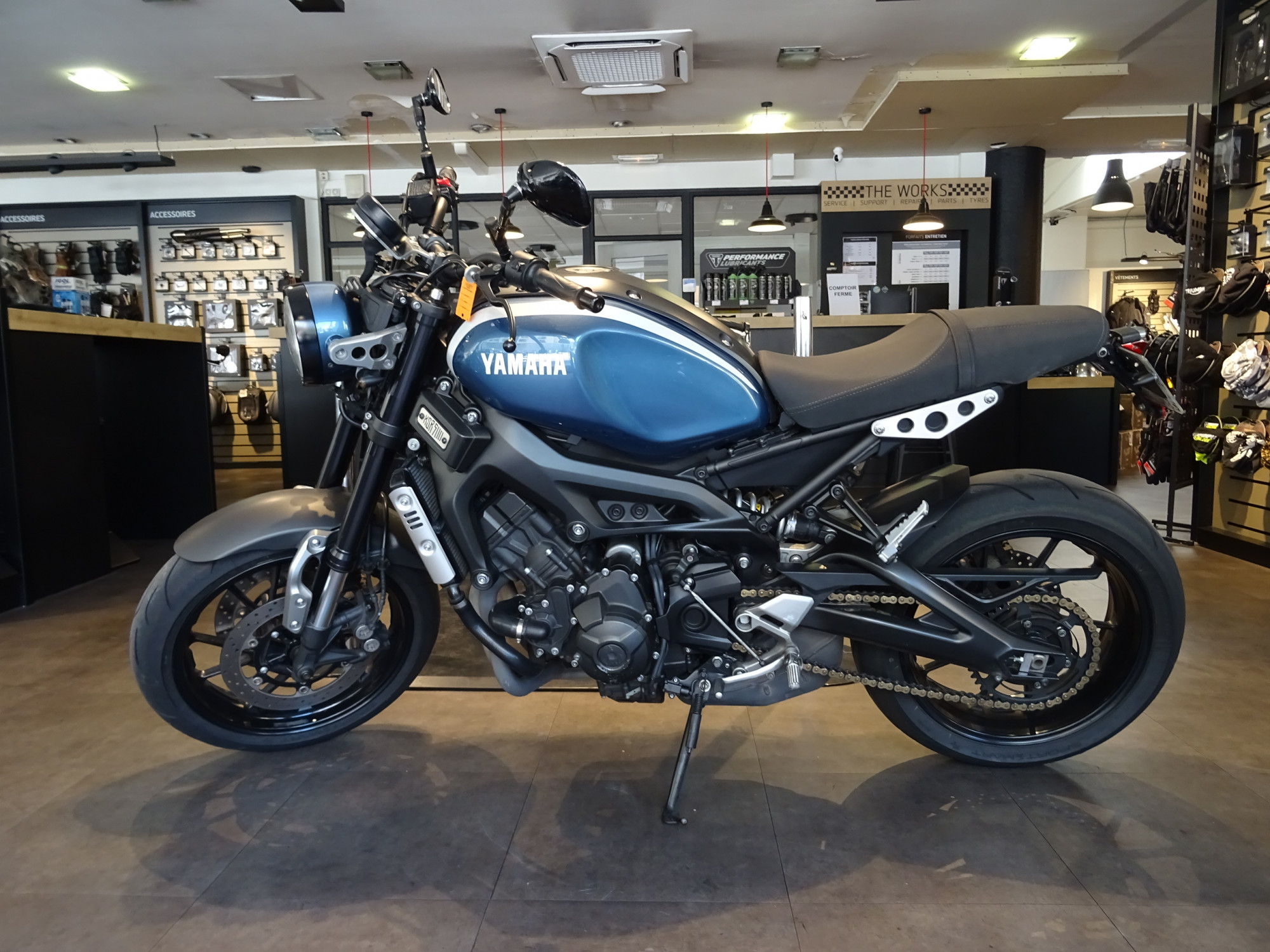 YAMAHA 850 XSR 900