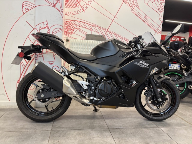 KAWASAKI 500 Ninja 500