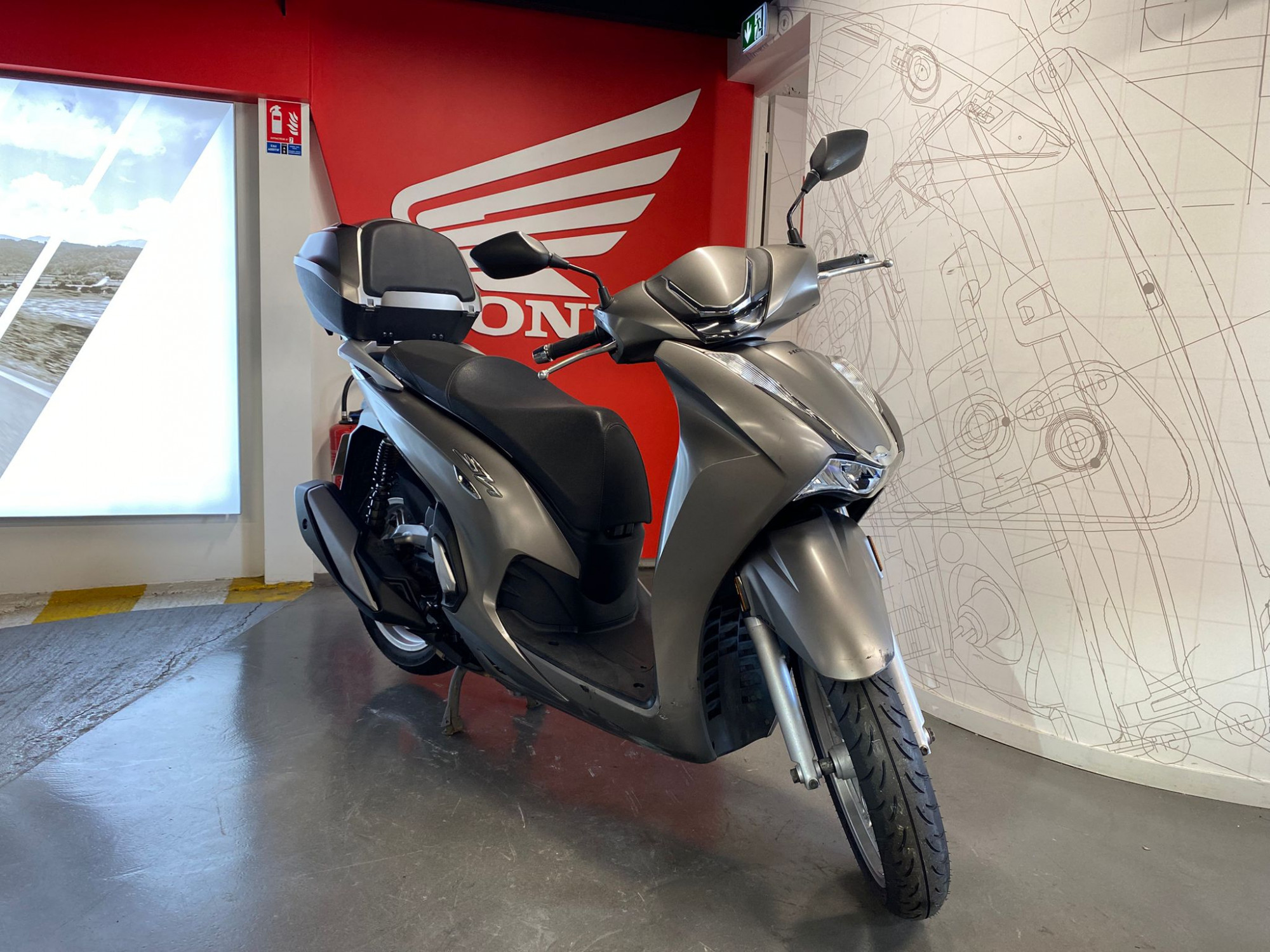 HONDA 350 SH 350 TOP BOX