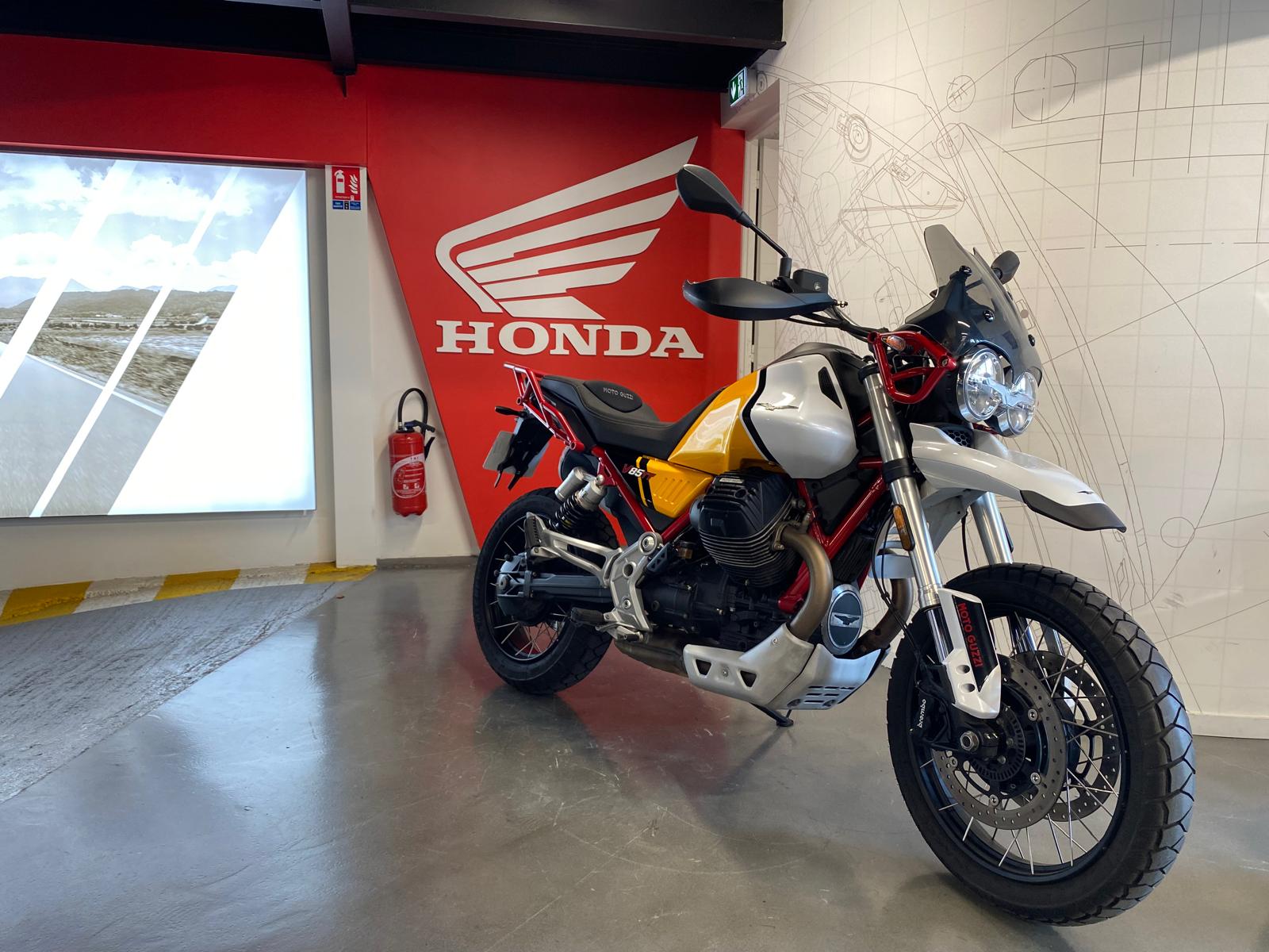 MOTO GUZZI 850 V85 TT 850