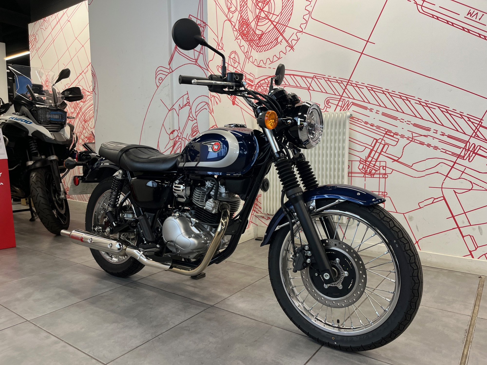 KAWASAKI 230 W 230