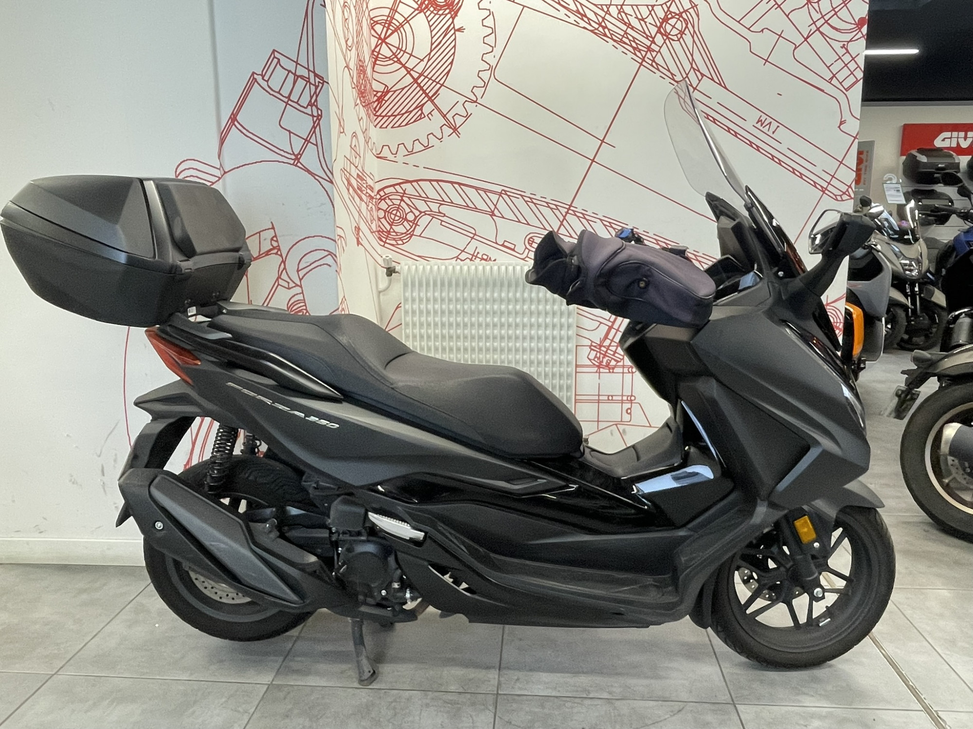 HONDA 350 NSS FORZA 350